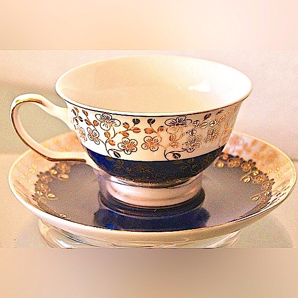 GRACES TEAWARE FOOTED CUP SAUCER SET NAVY METALLIC GOLD FLORAL NEW PORCELAIN - Picture 7 of 8